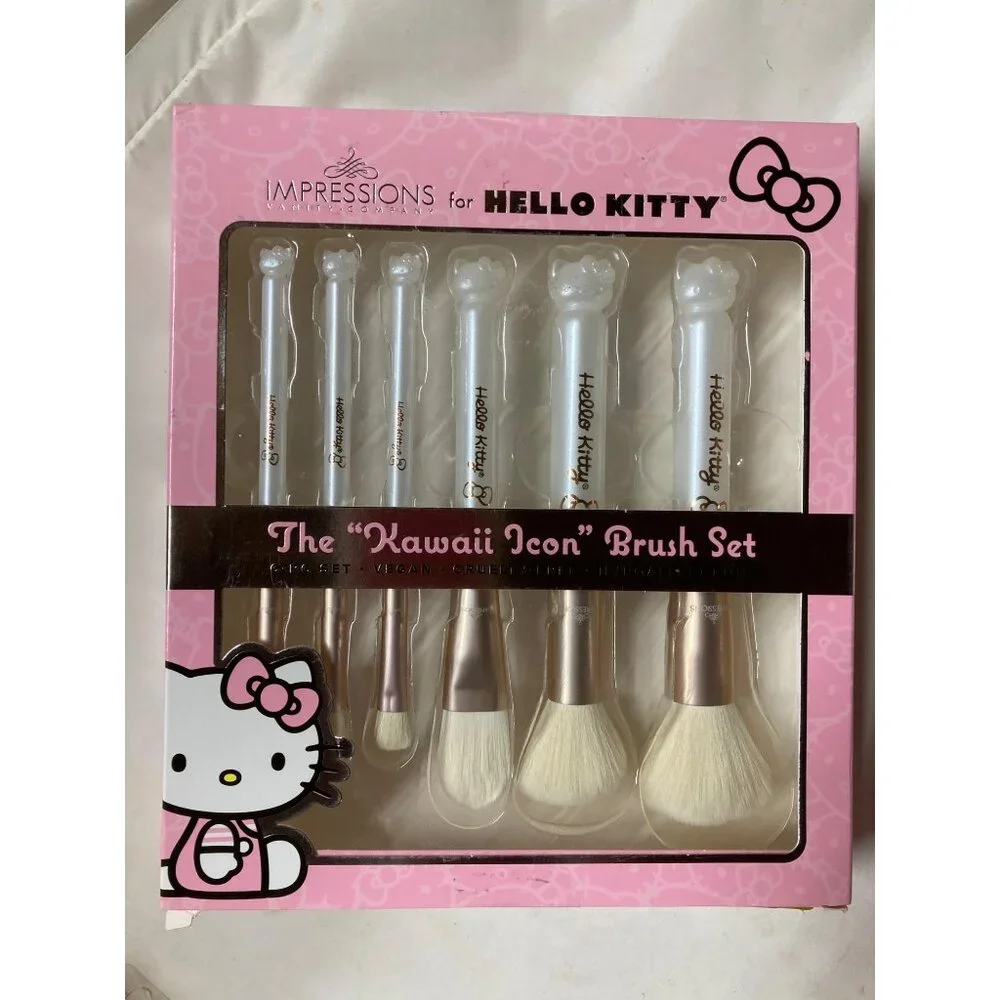 Limited Edition Hello Kitty Makeup Brush Set Lot 6 Sets New In Box
